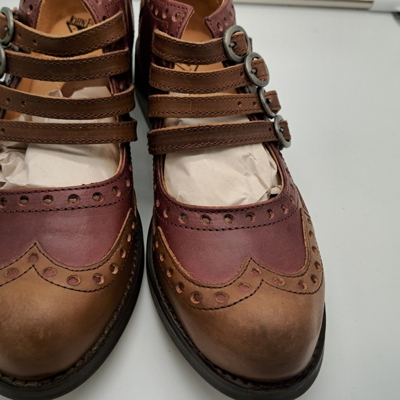 John Fluevog Alli Bottero Brown/Burgundy size 7 Mary Janes - Picture 4 of 6